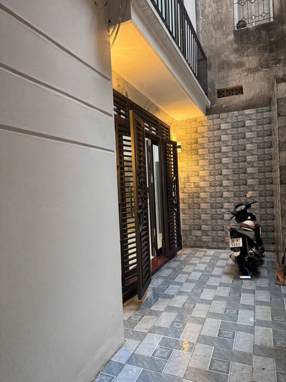 Cho thuê nhà nguyên căn mới, Thang Máy 98 Vũ Trọng Phụng 6 tầng x 40m2, 4PN  kk, 20.5 triệu - Ảnh 4
